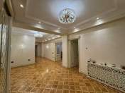 Satılır 4 otaqlı 185 m2 yeni tikili Gənclik m.