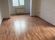 Satılır 2 otaqlı 60 m2 köhnə tikili 8 km