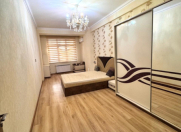 İcarəyə verilir 3 otaqlı 110 m2 yeni tikili 28 May m.