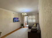 Satılır 3 otaqlı 60 m2 köhnə tikili Xalqlar Dostluğu m.