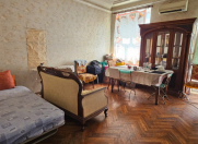 Satılır 2 otaqlı 65 m2 köhnə tikili İçəri Şəhər m.