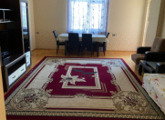 İcarəyə verilir 3 otaqlı 150 m2 yeni tikili Nizami m.