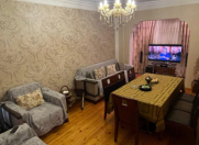 Satılır 4 otaqlı 110 m2 köhnə tikili Nəsimi m.