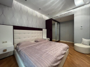 Satılır 2 otaqlı 55 m2 köhnə tikili Əhmədli m.