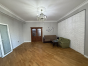 Satılır 3 otaqlı 130 m2 yeni tikili ABŞ səfirliyi