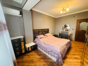 Satılır 4 otaqlı 139 m2 yeni tikili 8 km