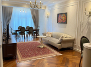 Satılır 2 otaqlı 81 m2 yeni tikili 28 May m.