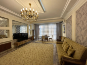 İcarəyə verilir 3 otaqlı 180 m2 yeni tikili Elmlər Akademiyası m.