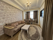 Satılır 3 otaqlı 130.5 m2 yeni tikili Yeni Yasamal