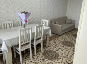 Satılır 3 otaqlı 70 m2 köhnə tikili Nizami r.