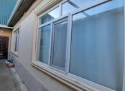 İcarəyə verilir 5 otaqlı 120 m2 həyət evi İnşaatçılar m.