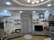 İcarəyə verilir 4 otaqlı 160 m2 yeni tikili Nizami m.