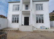 Satılır 5 otaqlı 175 m2 villa Badamdar