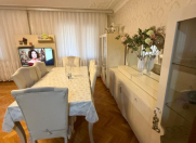 Satılır 3 otaqlı 85 m2 köhnə tikili Qara Qarayev m.