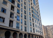 Satılır 2 otaqlı 82 m2 yeni tikili Həzi Aslanov