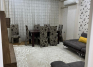 Satılır 1 otaqlı 50 m2 köhnə tikili 28 May m.