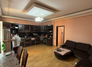 Satılır 3 otaqlı 100 m2 yeni tikili Xalqlar Dostluğu m.