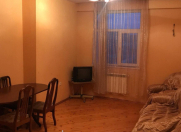 Satılır 2 otaqlı 80 m2 yeni tikili Xalqlar Dostluğu m.