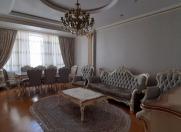 Satılır 2 otaqlı 85 m2 yeni tikili Gənclik m.