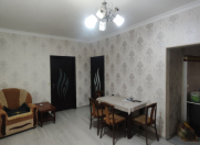 Satılır 2 otaqlı 60 m2 köhnə tikili 20 yanvar m.