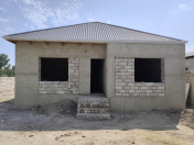 Satılır 4 otaqlı 115 m2 həyət evi Albalı