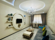 Satılır 3 otaqlı 135 m2 yeni tikili Qara Qarayev m.