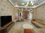 İcarəyə verilir 3 otaqlı 126 m2 yeni tikili Ağ şəhər