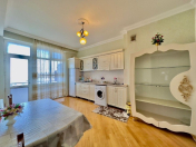 Satılır 2 otaqlı 93 m2 yeni tikili Nərimanov r.