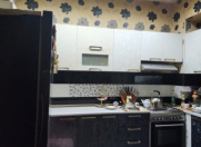 Satılır 3 otaqlı 110 m2 köhnə tikili Nizami r.