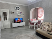 Satılır 3 otaqlı 90 m2 köhnə tikili Həzi Aslanov