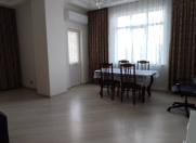 İcarəyə verilir 2 otaqlı 90 m2 yeni tikili Asan Xidmət-1