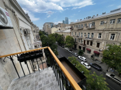 İcarəyə verilir 2 otaqlı 55 m2 köhnə tikili Sahil m.