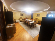 Satılır 4 otaqlı 120 m2 köhnə tikili Nəriman Nərimanov m.