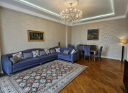 Satılır 4 otaqlı 160 m2 yeni tikili 28 May m.