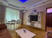 Satılır 4 otaqlı 110 m2 köhnə tikili İçəri Şəhər m.