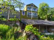 İcarəyə verilir 4 otaqlı 200 m2 villa Qax