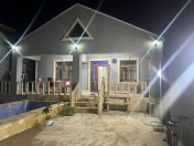 Satılır 4 otaqlı 150 m2 həyət evi Şüvəlan