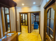 Satılır 3 otaqlı 90 m2 köhnə tikili 8 mkr