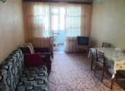 Satılır 2 otaqlı 45 m2 köhnə tikili Neftçilər m.