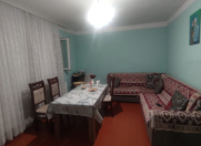 Satılır 2 otaqlı 82 m2 həyət evi İnşaatçılar m.