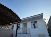 Satılır 3 otaqlı 70 m2 həyət evi Saray