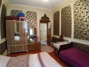 Satılır 2 otaqlı 67 m2 köhnə tikili Montin
