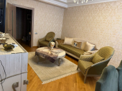 Satılır 3 otaqlı 118 m2 yeni tikili Memar Əcəmi m.