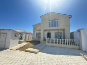 Satılır 4 otaqlı 150 m2 həyət evi Binə