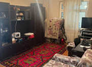 Satılır 2 otaqlı 40 m2 köhnə tikili Xalqlar Dostluğu m.