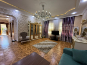 Satılır 6 otaqlı 400 m2 həyət evi Rəsulzadə