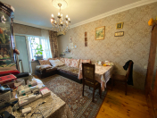 Satılır 2 otaqlı 45 m2 köhnə tikili Bakıxanov