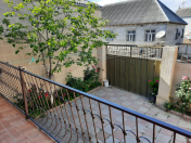 Satılır 3 otaqlı 90 m2 həyət evi Qaraçuxur