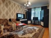 İcarəyə verilir 2 otaqlı 65 m2 köhnə tikili Bakıxanov