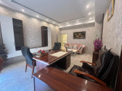 İcarəyə verilir 3 otaqlı 92 m2 ofis Ağ şəhər